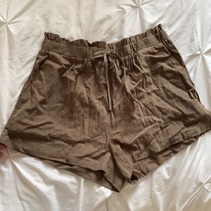 SHEIN Olive Green Linen shorts